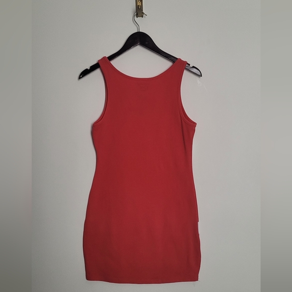 A red power ranger dress - Picture 2 of 7